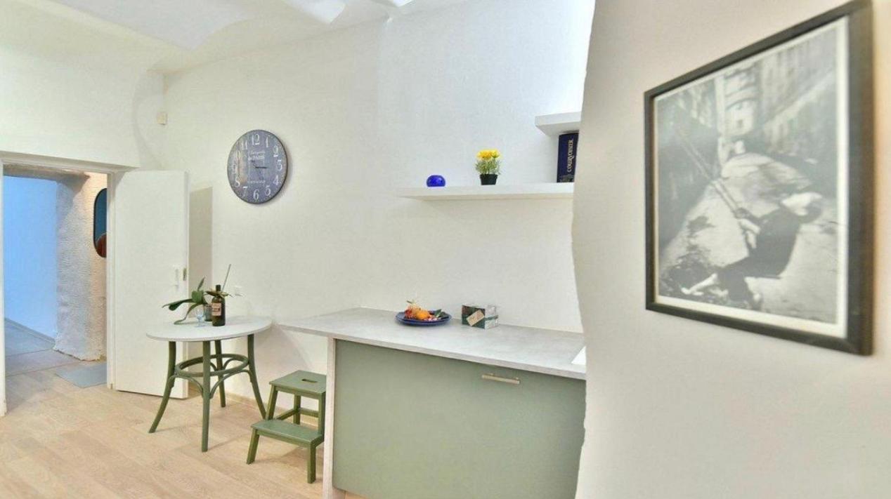 Vilnius Town Square Apartments Self Check-In 24H By H&H Εξωτερικό φωτογραφία